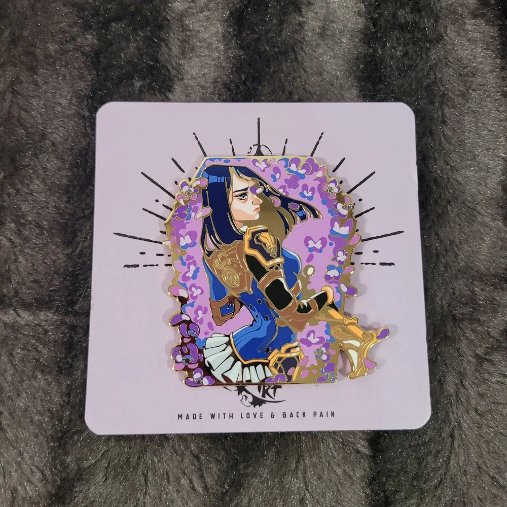 Lyra Art Caitlyn League of Legends Enamel Pin Arcane Sheriff of Piltover Gold